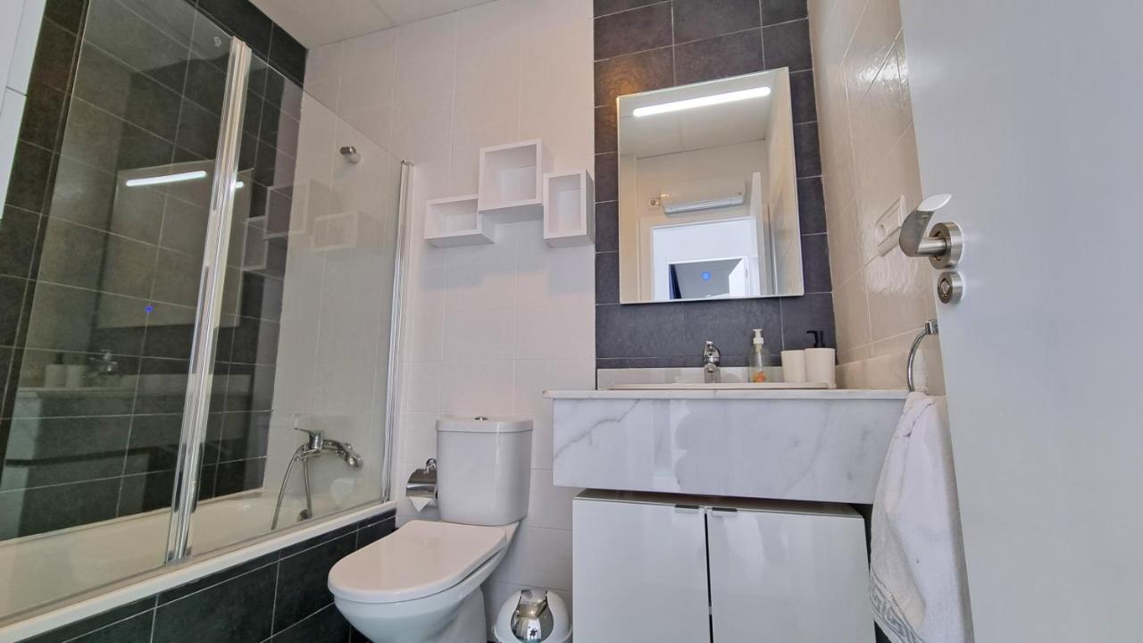 Slyline 40 Lujoso Apartamento De 1 Dormitorio - Muy Soleado Benidorm Esterno foto